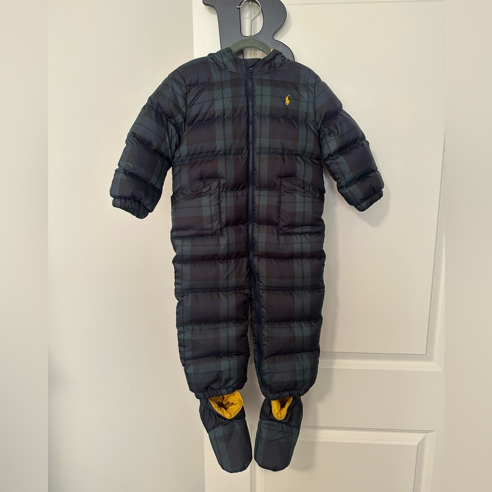 Snow suit